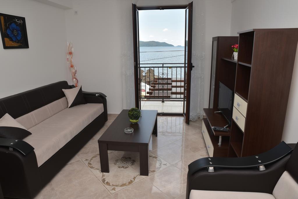 Apartmani Centar Igalo Herceg Novi Kültér fotó