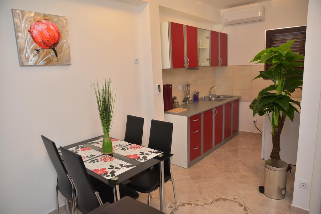 Apartmani Centar Igalo Herceg Novi Kültér fotó